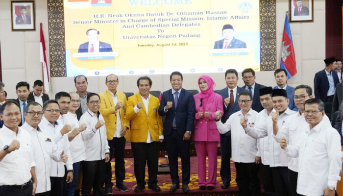 Perluas Jangkauan Kerjasama, Delegasi Kamboja Kunjungi Universitas Negeri Padang