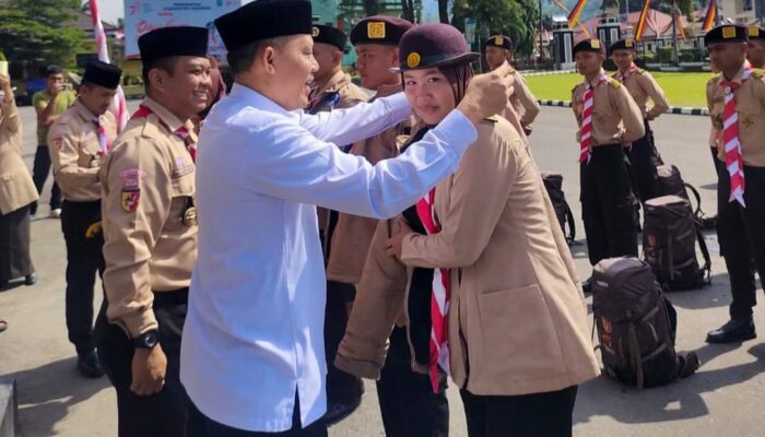 Wabup Sabar AS, Berikan Motivasi Saat Pelepasan Kontingen Raimuna Nasional KWARCAB 0308 Pasaman.