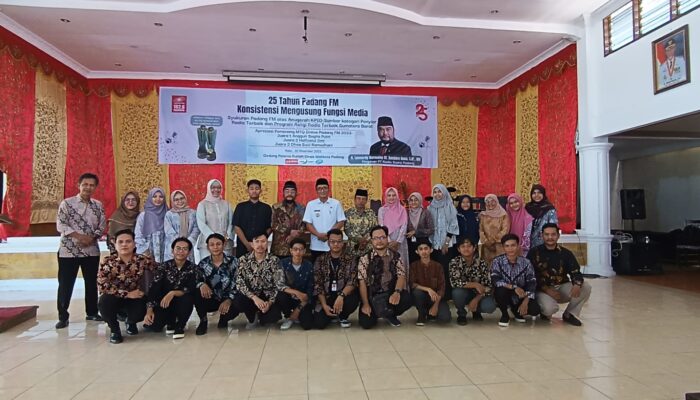 Radio Padang FM, 25 Tahun Konsisten dalam Dakwah dan Berita