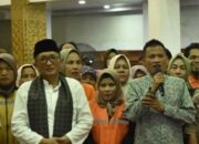 Apresiasi Petugas Kebersihan Di Kota Padang, Hendri Septa Pastikan Pahlawan Kebersihan Bakal Dapat Insentif 12 Bulan