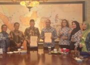 Guna Pengembangan Pendidikan Gratis Di Pasaman, Bupati Sabar AS Gandeng Yayasan Putera Sampoerna.