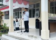Bupati Sabar AS Minta Layani Masyarakat Sepenuh Hati, Saat Pimpin Apel di Kantor Camat Utara