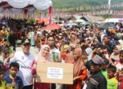 Kehadiran Bupati Sabar AS, Membuat Ribuan Warga Padang Gelugur Antusias Ikuti Jalan Jantung Sehat .