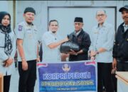 Wabup Solok, H. Candra Bagikan Bantuan Korpri Peduli Pada Masyarakat Nagari Batang Barus
