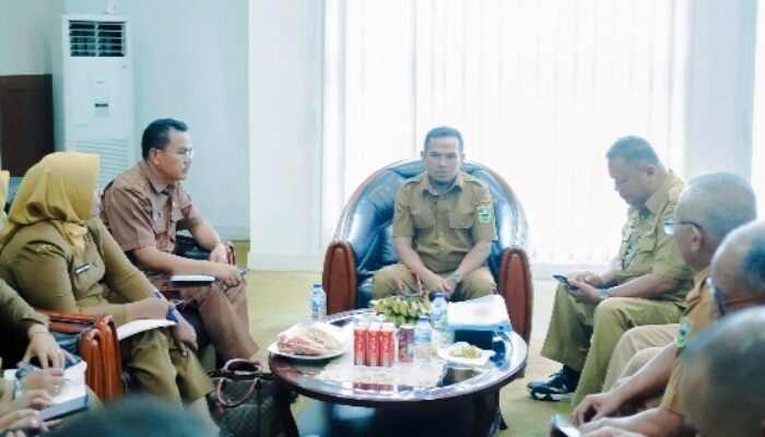 Wabup H. Candra Pimpin Rapat Pengembangan Destinasi Wisata Halal di Kabupaten Solok