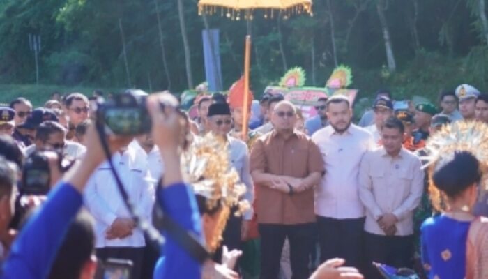 Bupati Solok Jon Firman Pandu Hadiri Peletakan Batu Pertama Flyover Sitinjau Lauik