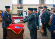 Wakil Bupati Jon Firman Pandu Lantik dan Kukuhkan Pejabat di Lingkup Pemkab Solok