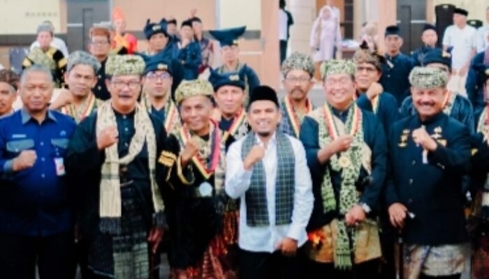 Wabup H. Candra Kukuhkan Pengurus LKAM Kabupaten Solok Periode 2024–2029