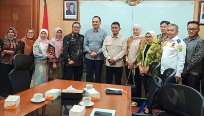 Wabup Solok Jon Firman Pandu Datangi Kementerian Pariwisata dan Ekonomi Kreatif