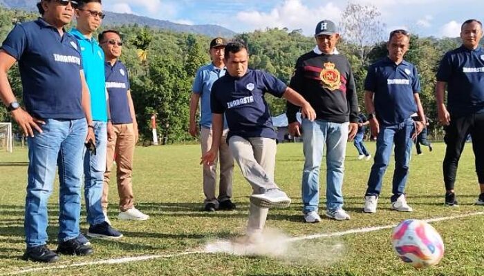 Pengukuhan Sekaligus Pembukaan Turnamen IKARASTA Cup 1 Dihadiri Wabup Solok H. Candra