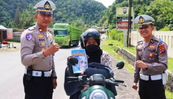 Operasi Patuh Singgalang 2025 di Sosialisasikan Satlantas Polres Solok Kepada Pengguna Dan Pengendara Jalan Raya