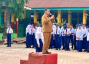 Wakil Bupati Solok H. Candra Jadi Pembina Upacara di SMP Negeri 3 X Koto Singkarak