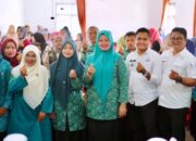 Penerima Manfaat PKH dan Kader Pemberdayaan Nagari Temu Ramah Dengan Ketua TP-PKK Kabupaten Solok