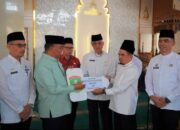 Pelepasan Kafilah Kabupaten Solok Mengikuti MTQN XLI Tingkat Sumbar di Kota Bukittinggi.