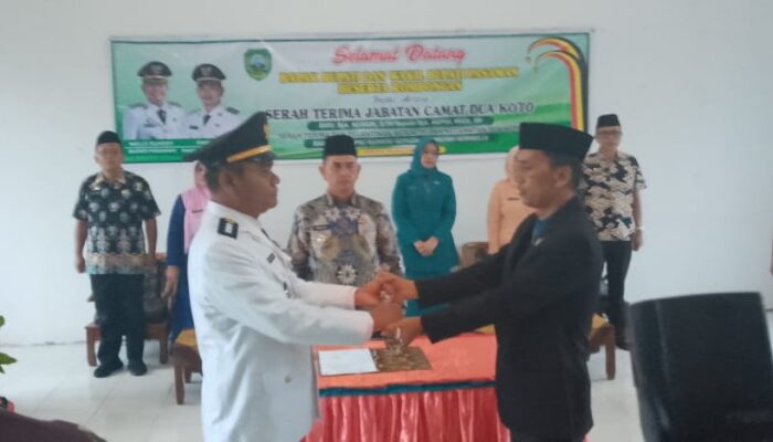 Saat Serah Terima Jabatan Camat Duo Koto, Wabup Parulian Ingatkan “Camat Harus Berdomisili Ditempat Tugas”