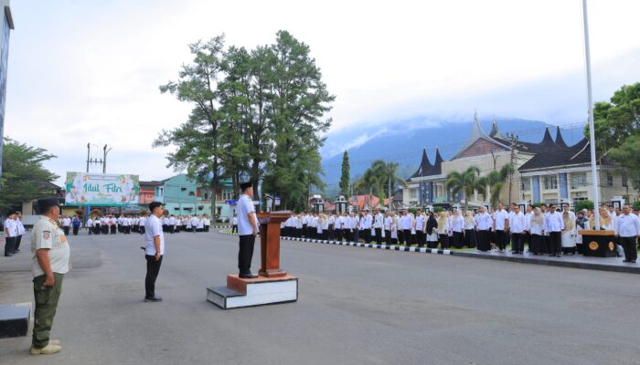 Pasca Lebaran, Bupati Welly Suhery, Pada Apel Perdana Instruksikan OPD Berinovasi Dongkrak PAD