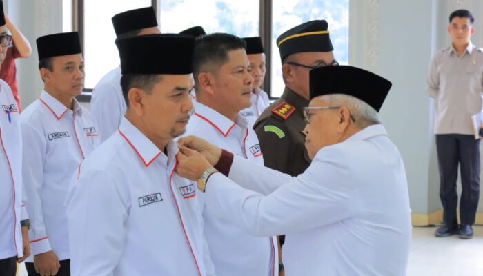 Wabup Parulian Resmi Pimpin PMI Pasaman, dan Bupati Welly Ingatkan “Jadilah Garda Penguat Pelayanan dan Solidaritas Kemanusiaan”