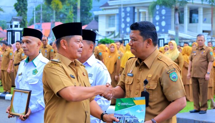 Sukses, Haryadi Sosok ASN Pasaman Lolos Seleksi Mutasi Nasional Dan Bupati Welly Melepasnya Ke Kementerian
