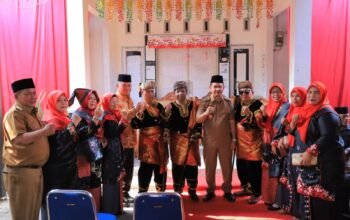 KAN Padang Gelugur Priode 2026–2031, Dikukuhkan Wabup Parulian ” Adat Harus Hidup dalam Perilaku”