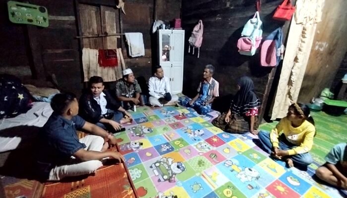 Kepeduliannya Terhadap Korban Bencana Banjir Bandang Di Duo Koto, Ketua DPRD Pasaman Kunjungi Langsung Keluarga Korban